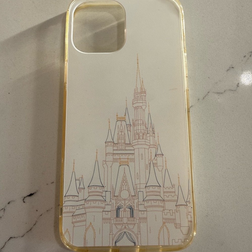 Disney Castle Design Phone Case - White and Gold
